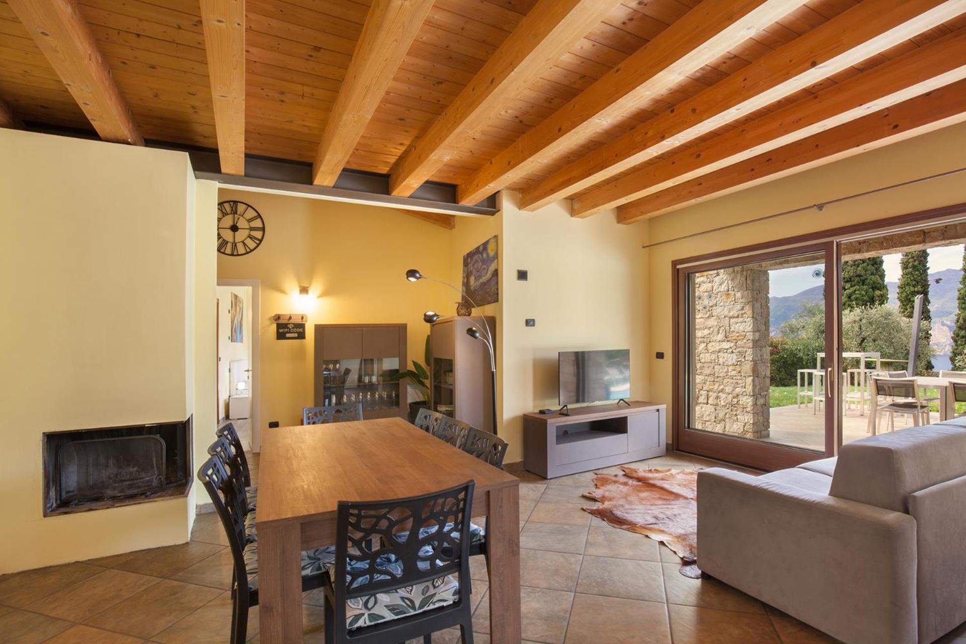 Villa Cipressi-Piscina-Whirpool-Sana Malcesine Esterno foto